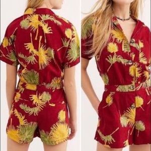 Free People Romper Hawaiian Tropical Sz Large Red